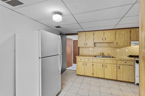 Tiny photo for 1422 E 8th Avenue, Mount Dora, FL 32757 (MLS # O6334659)