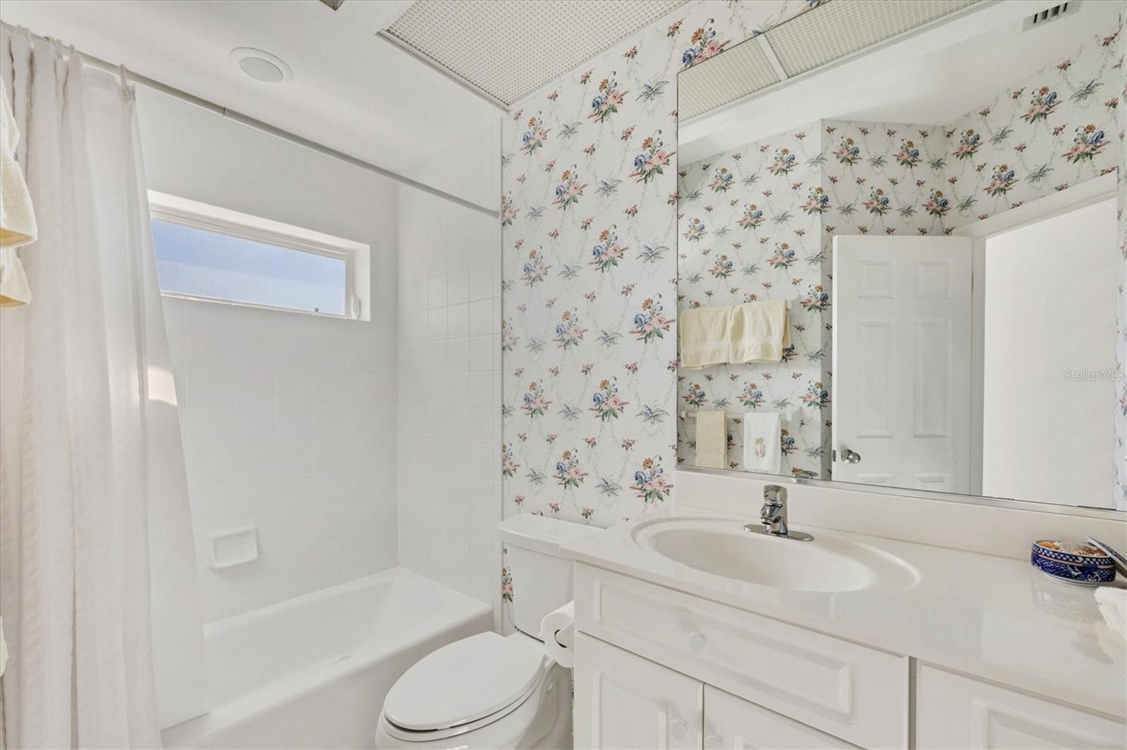 BEACH VIEW/BOCA BAY PH IIIA - Residential