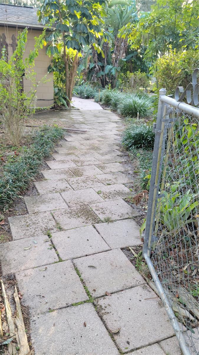 LAKE SHORE PARK - Residential