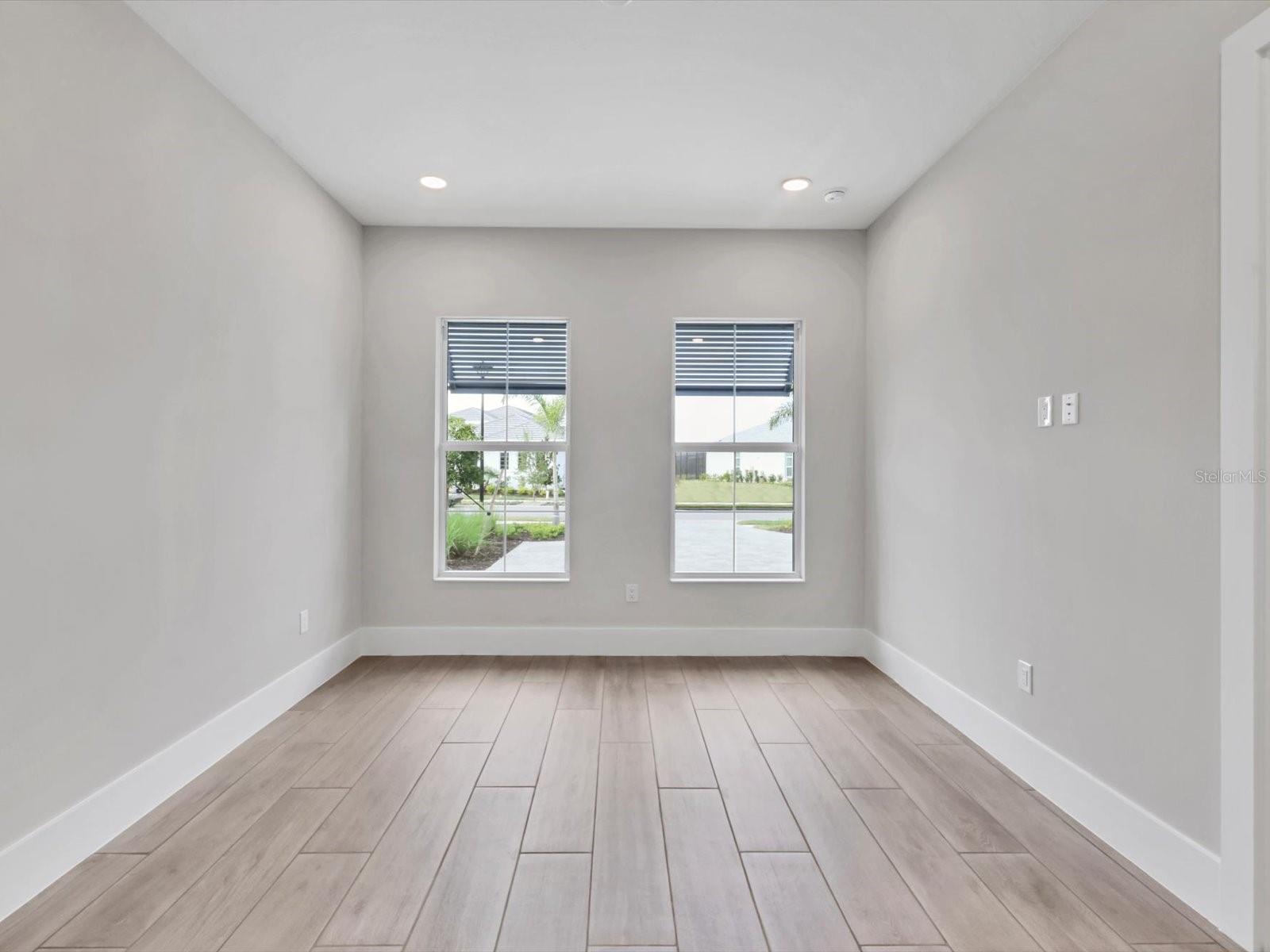 WILD BLUE/WATERSIDE PH 1 - Residential