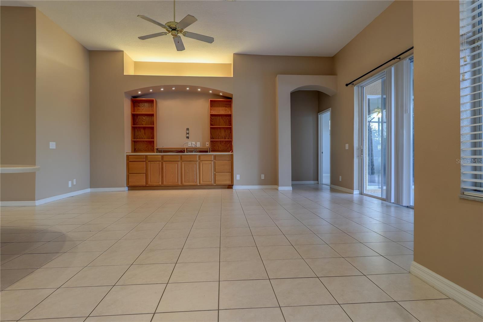 ARBOR GREENE PH 7 UNIT 1 - Residential Lease