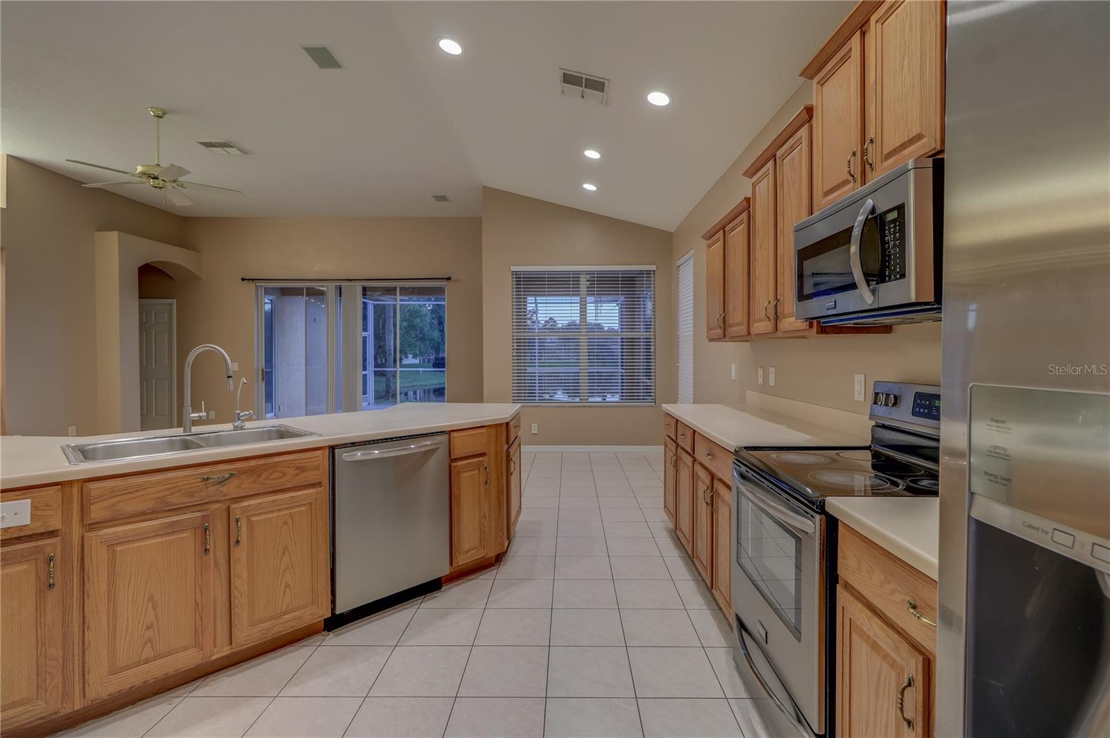 ARBOR GREENE PH 7 UNIT 1 - Residential Lease