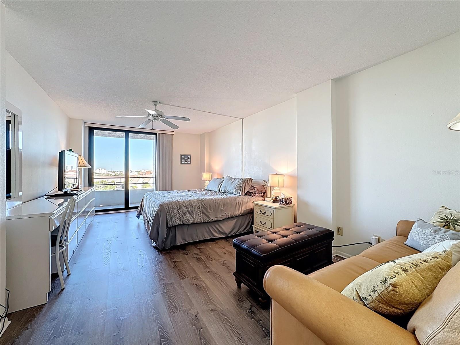 ANCHORAGE - Residential