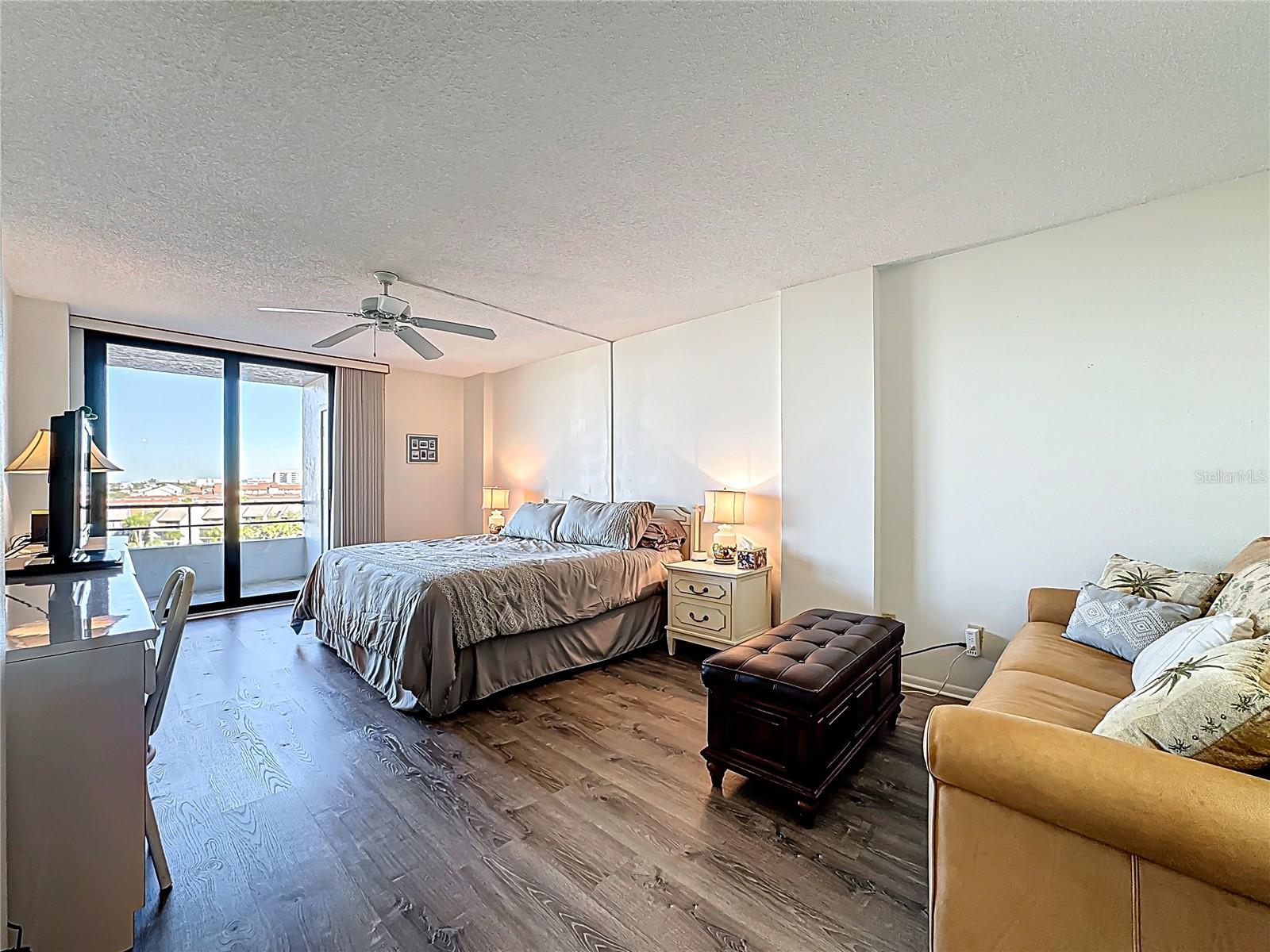 ANCHORAGE - Residential