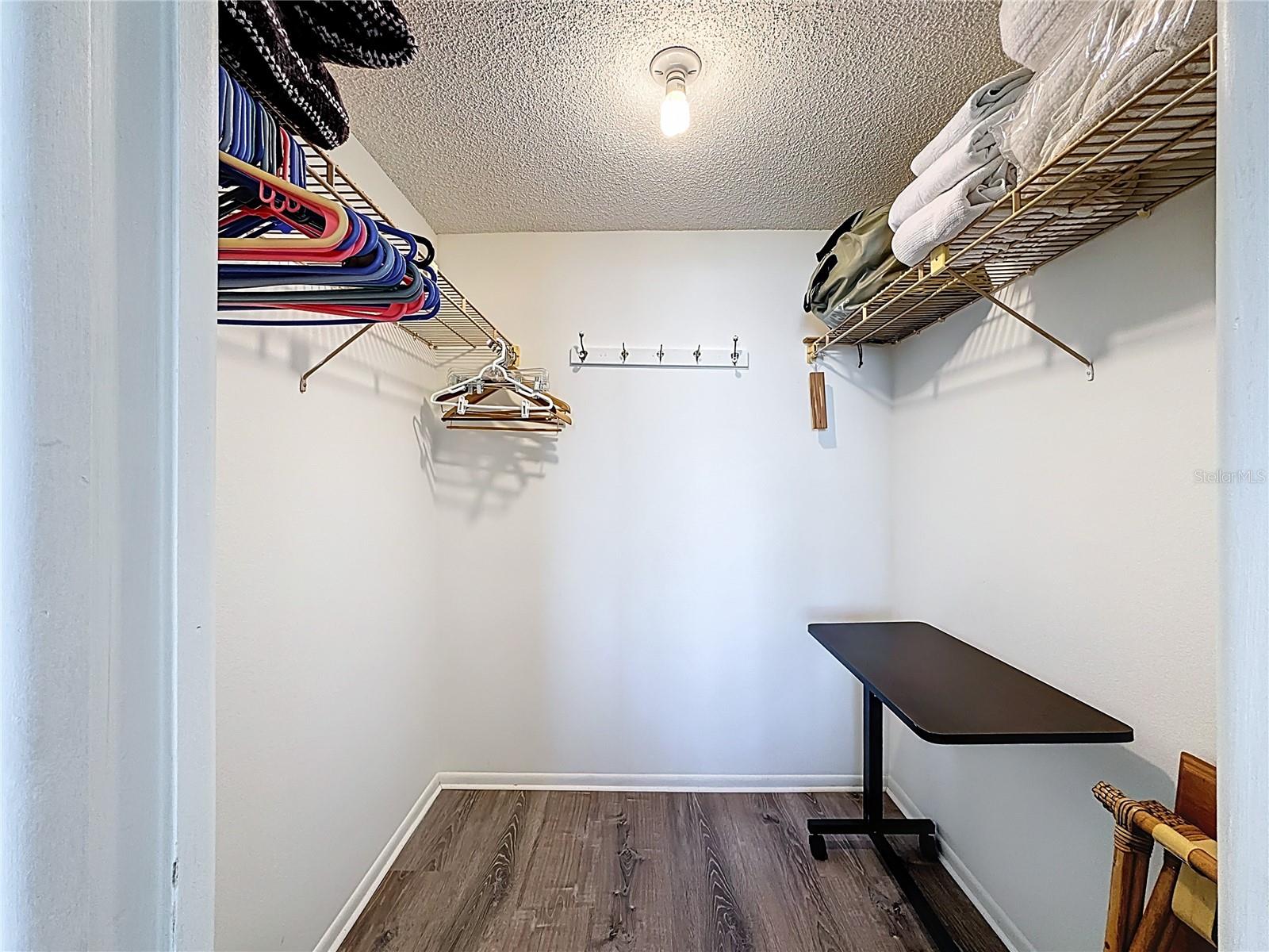 ANCHORAGE - Residential