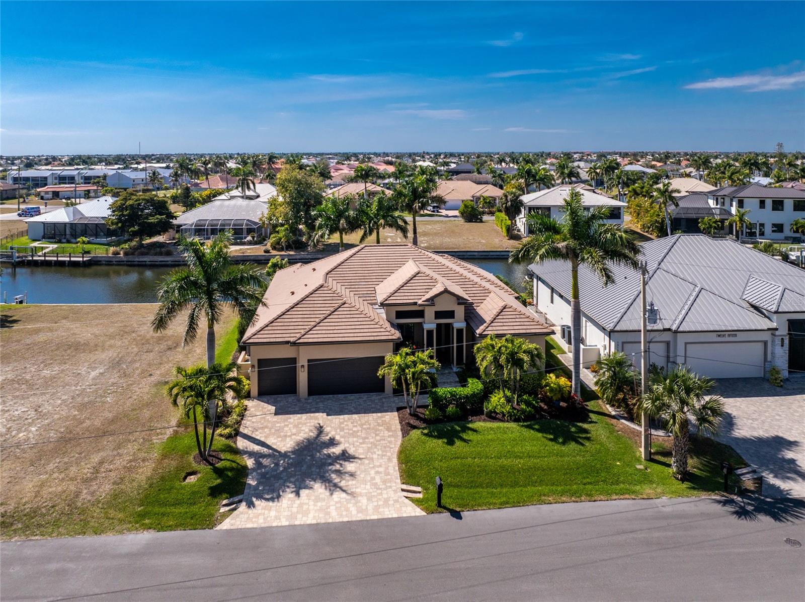 PUNTA GORDA ISLES SEC 11 - Residential