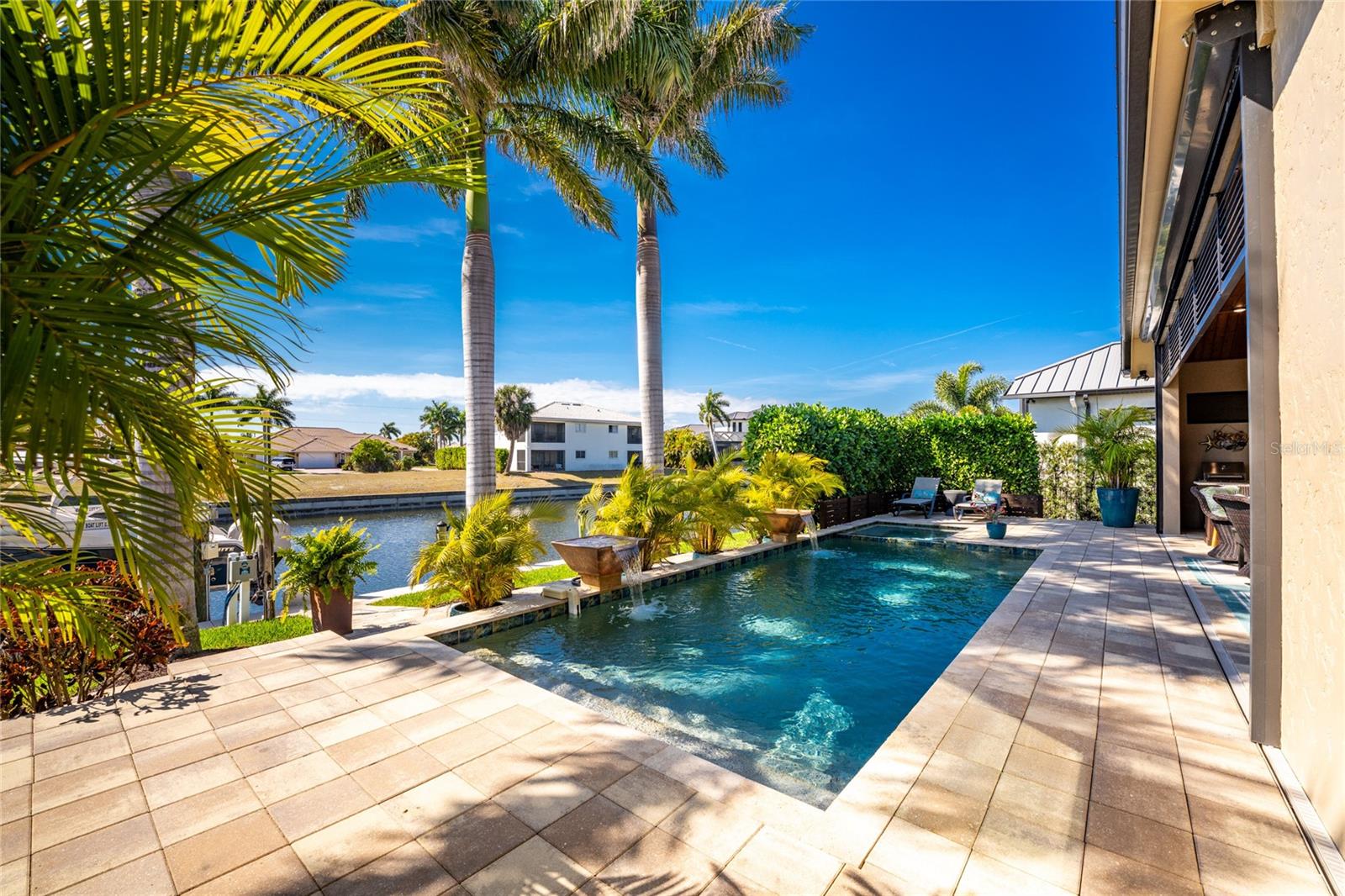 PUNTA GORDA ISLES SEC 11 - Residential