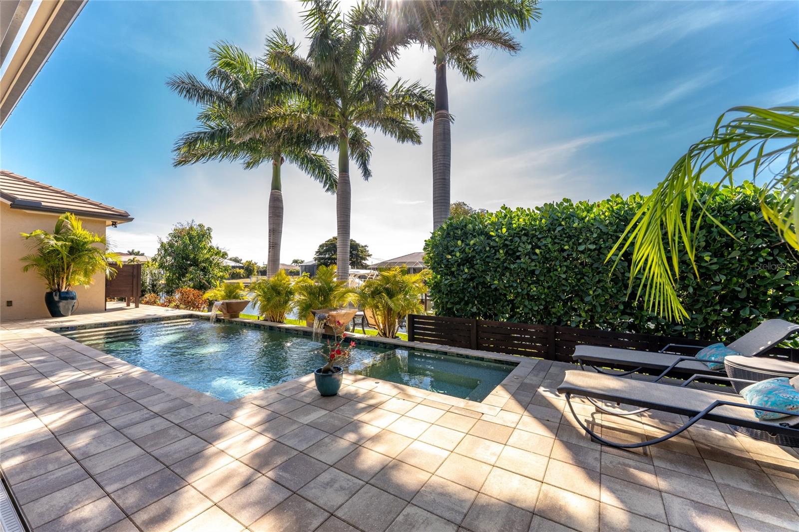 PUNTA GORDA ISLES SEC 11 - Residential