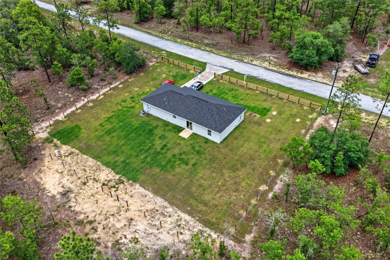 RAINBOW LAKES ESTATE - Residential