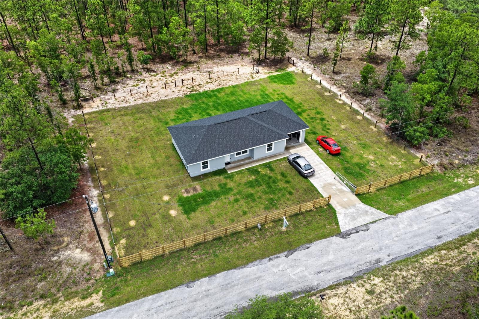 RAINBOW LAKES ESTATE - Residential