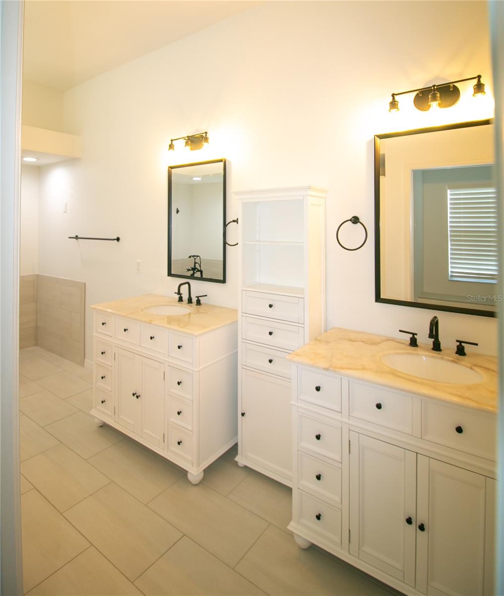 1966 WESTBOURNE DRIVE