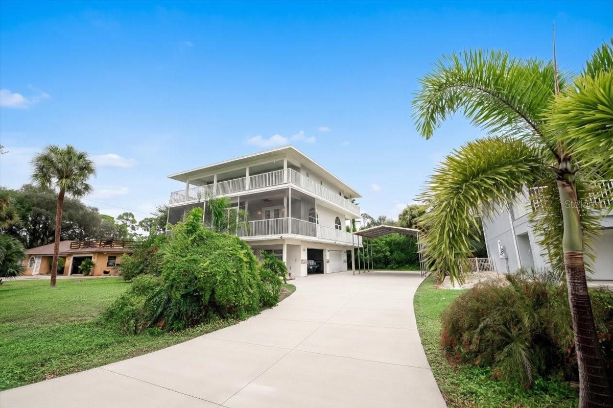 1775 SCENIC DRIVE