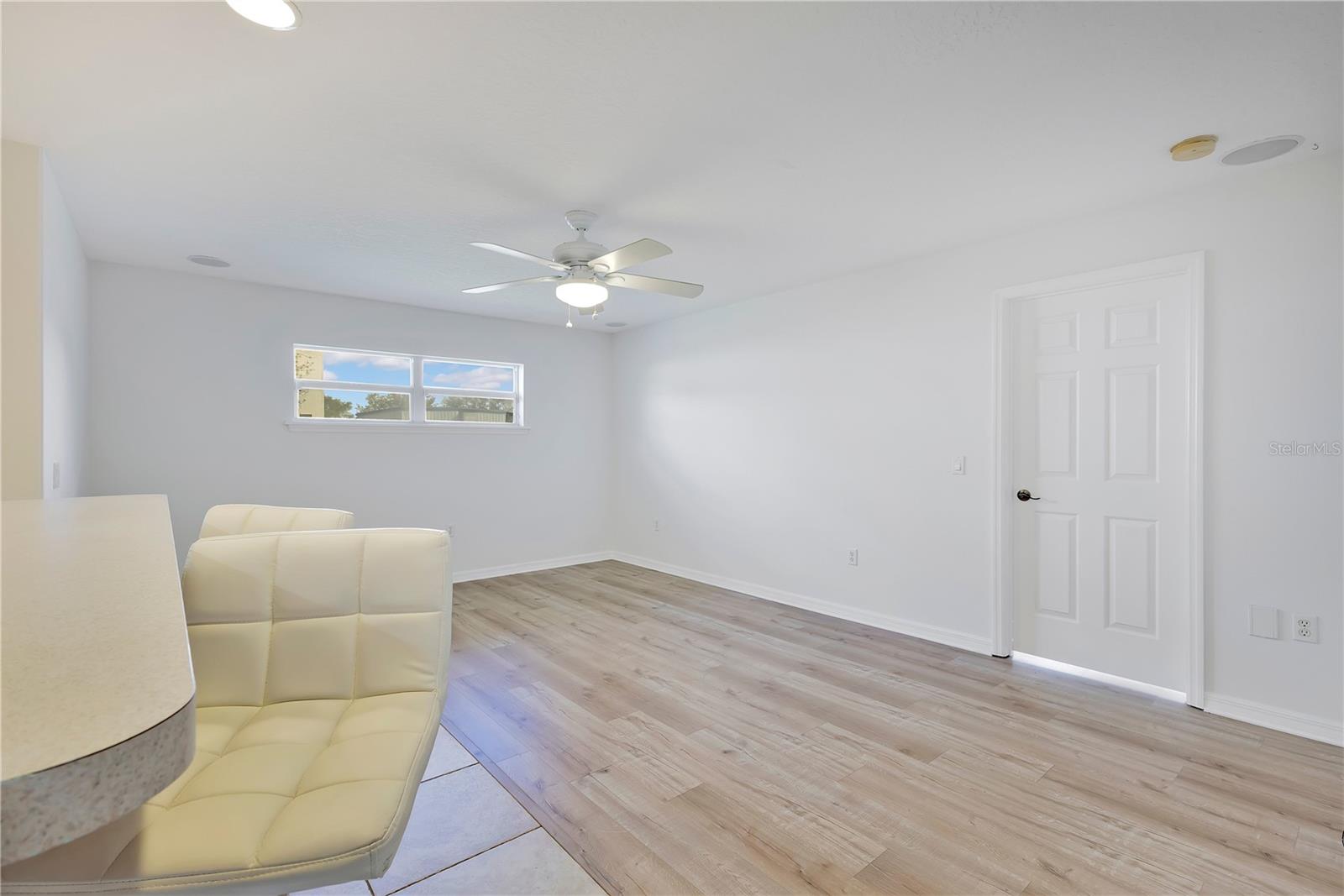 MEADOW SPGS - Residential