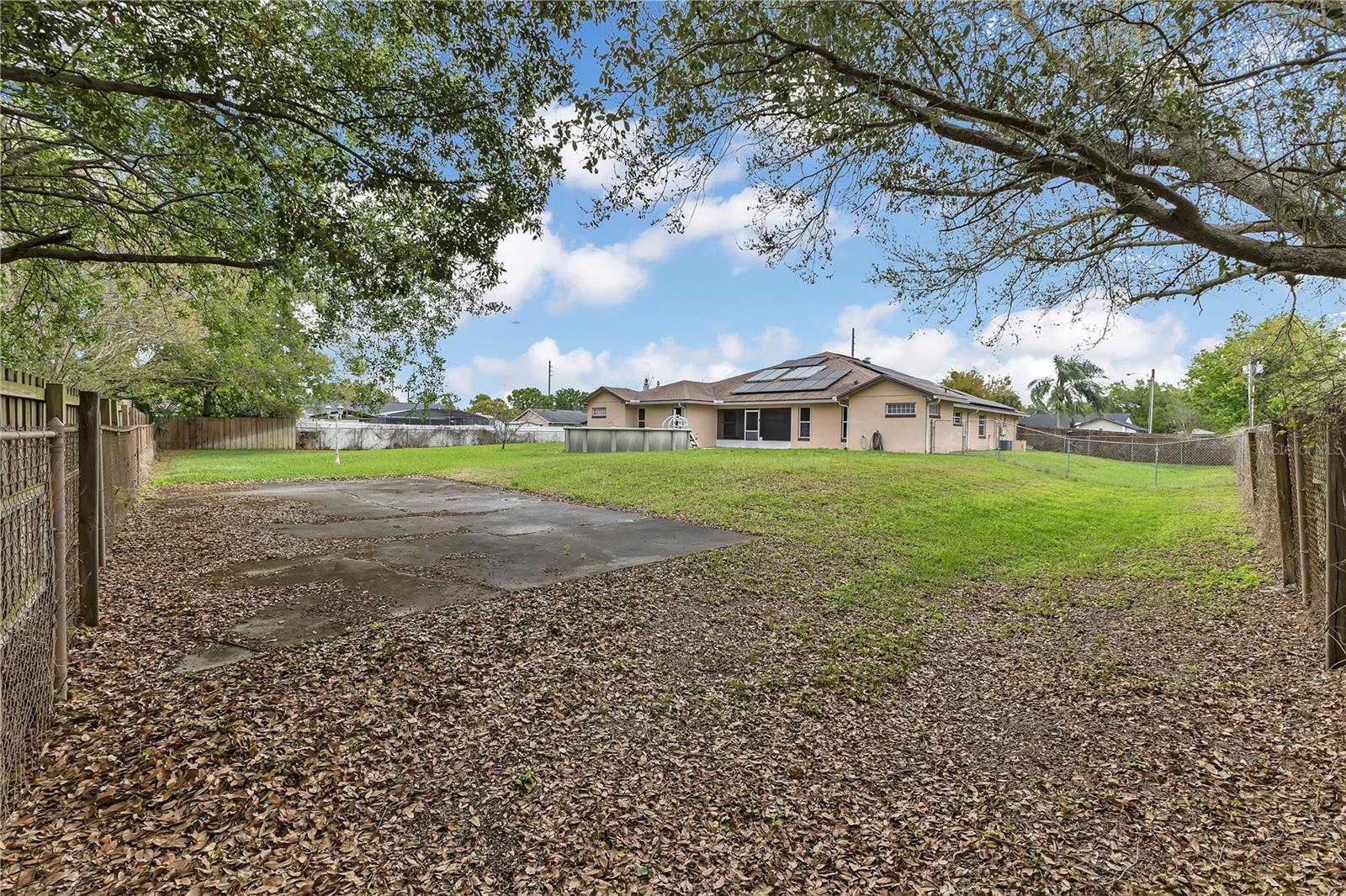 MEADOW SPGS - Residential