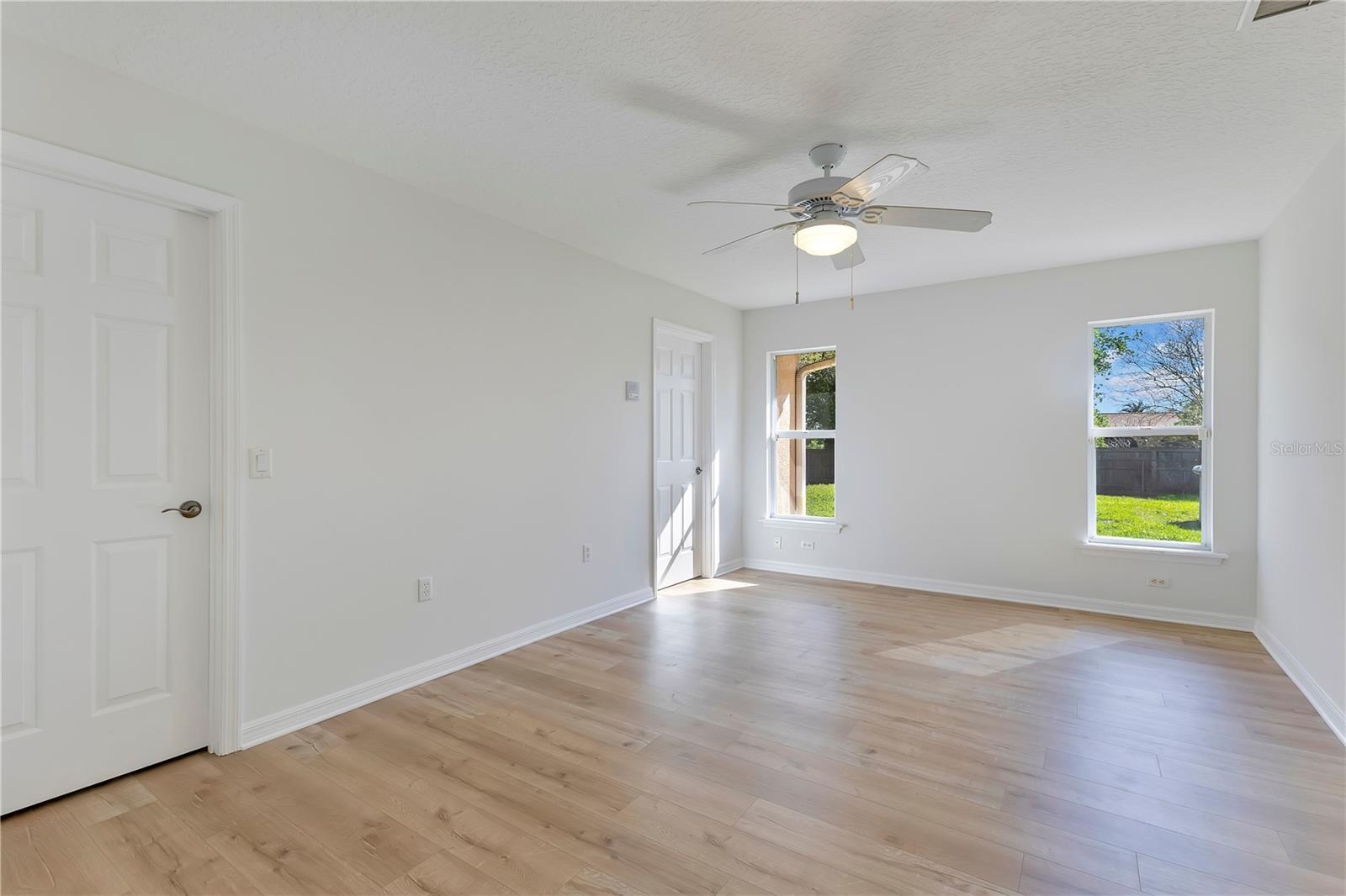 MEADOW SPGS - Residential