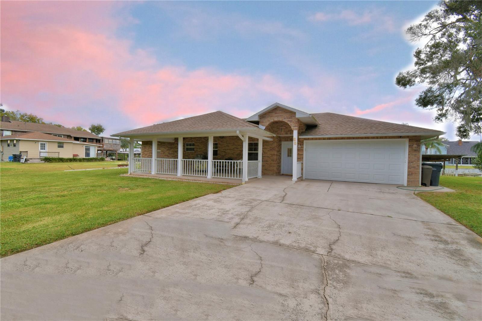 HATCHINEHA ESTATES - Residential