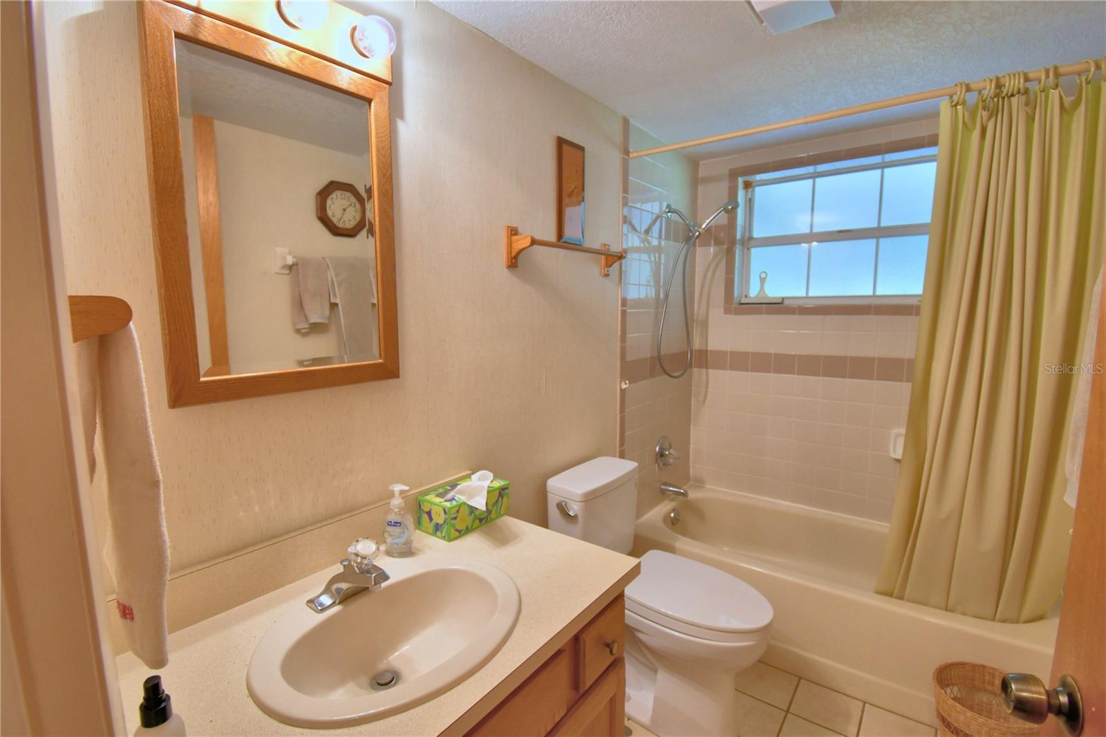 HATCHINEHA ESTATES - Residential