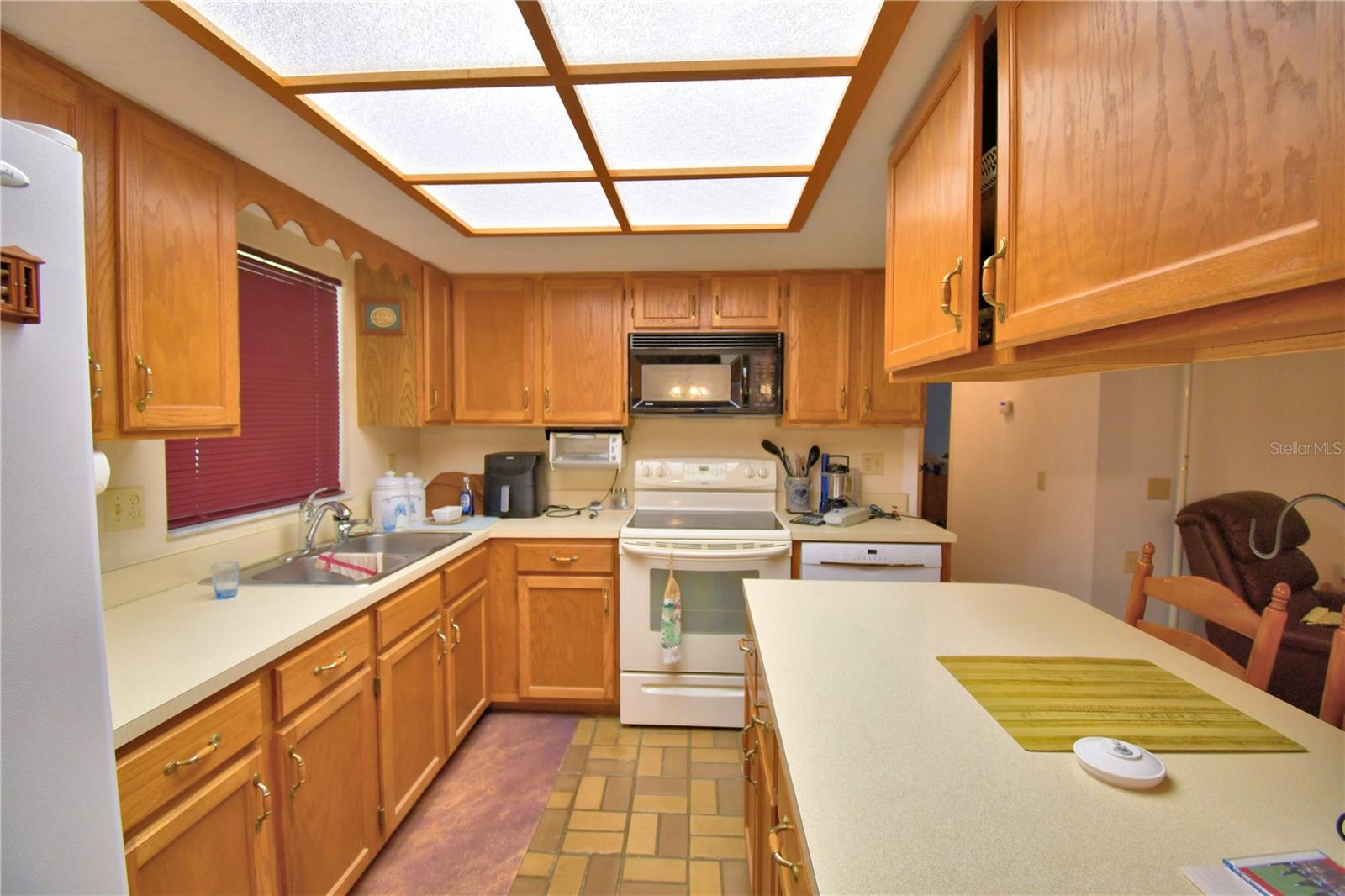 HATCHINEHA ESTATES - Residential