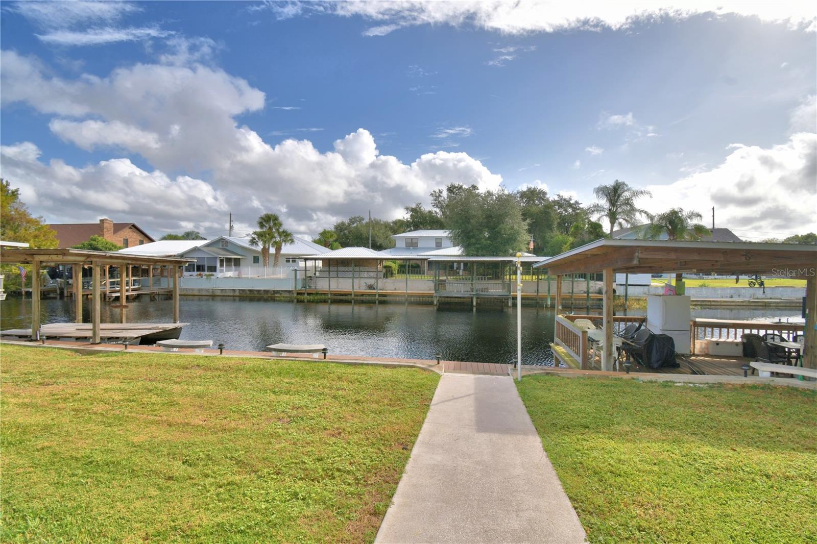 HATCHINEHA ESTATES - Residential