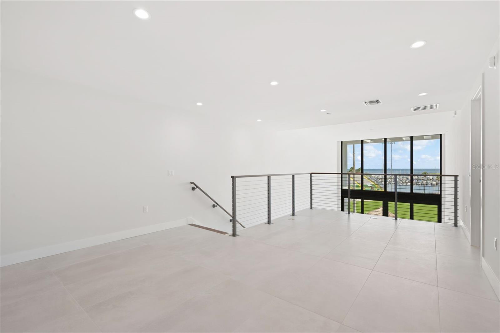 SALTAIRE ST PETERSBURG - Residential