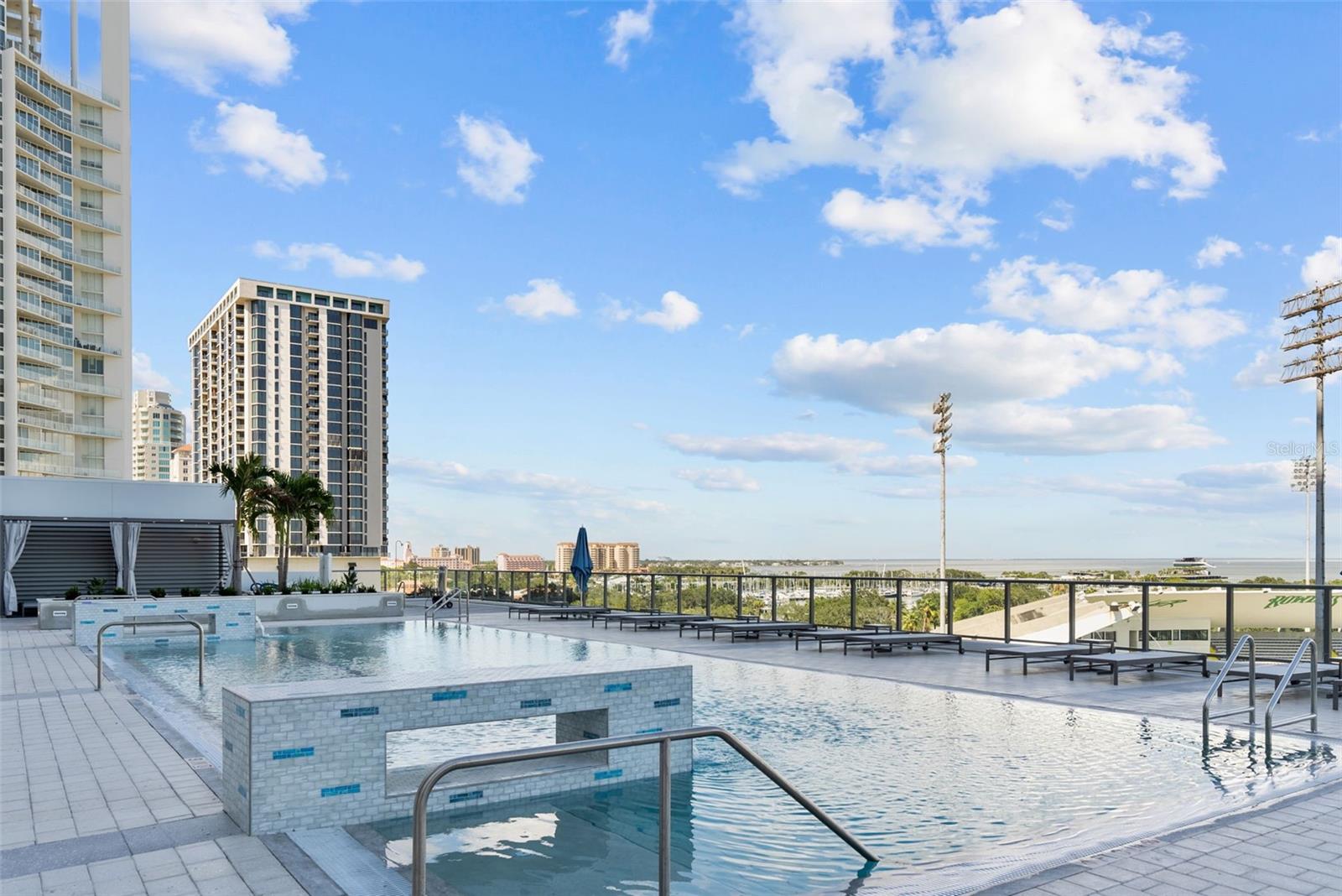 SALTAIRE ST PETERSBURG - Residential