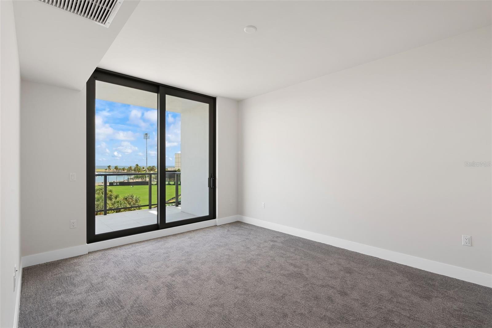 SALTAIRE ST PETERSBURG - Residential