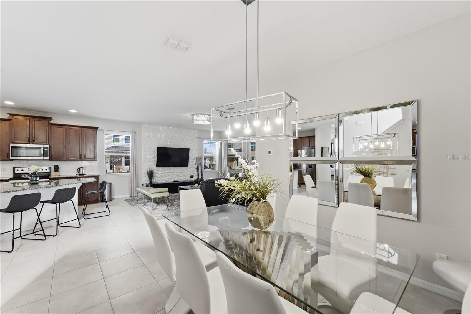 SOLARA RESORT - Residential