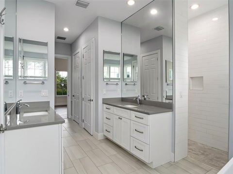 Tiny photo for 7956 Lake Nellie Road, Clermont, FL 34714 (MLS # G5117462)