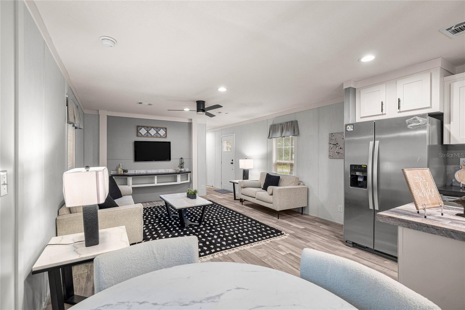 OCALA PARK ESTATES - Residential