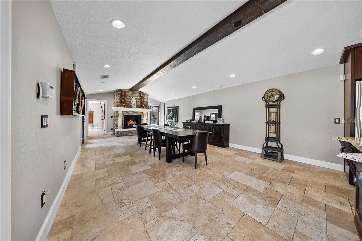 PARADISE COUNTRY CLUB UNIT 03 - Residential