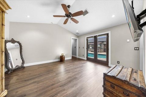 Tiny photo for 452 SE Paradise Point Road, Crystal River, FL 34429 (MLS # O6376601)