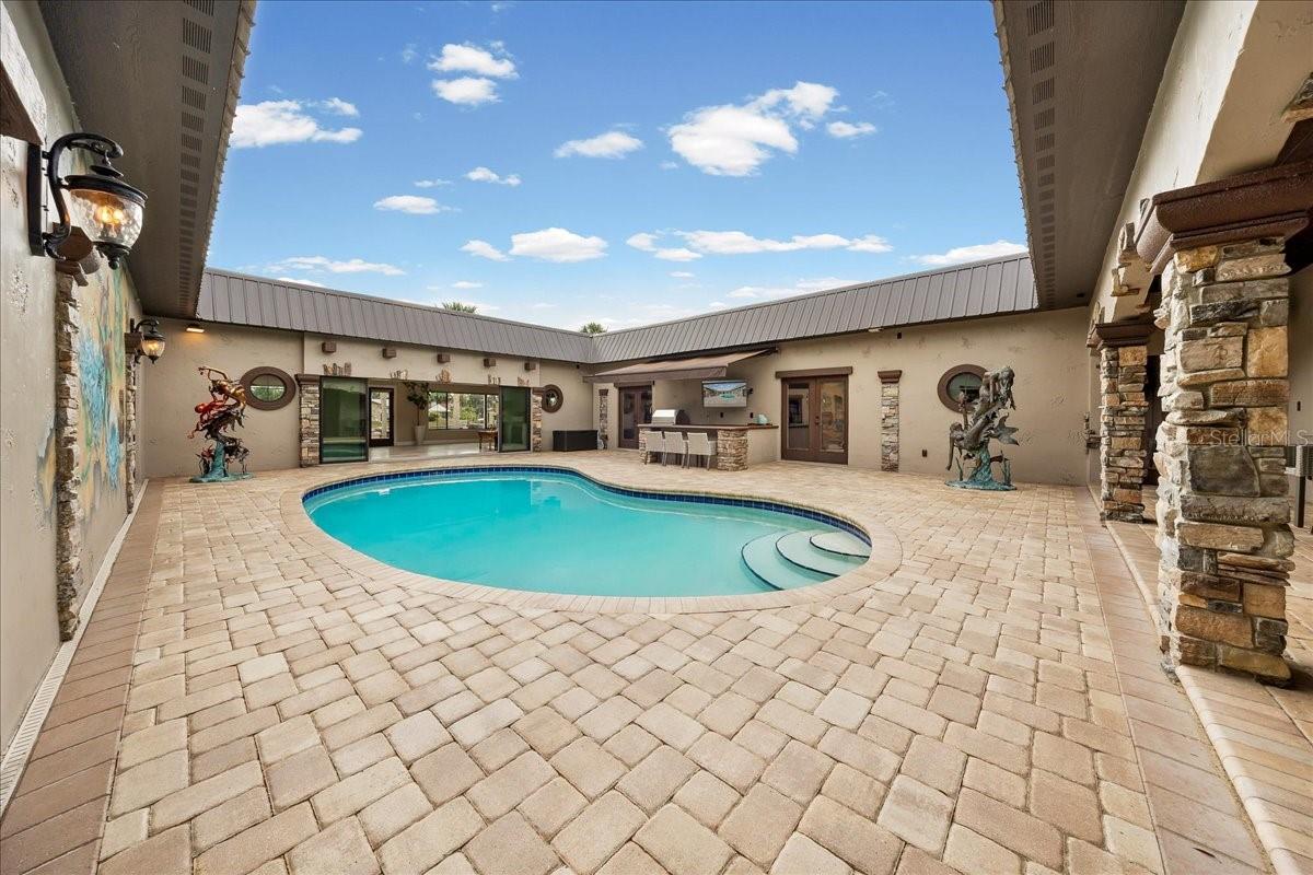 PARADISE COUNTRY CLUB UNIT 03 - Residential