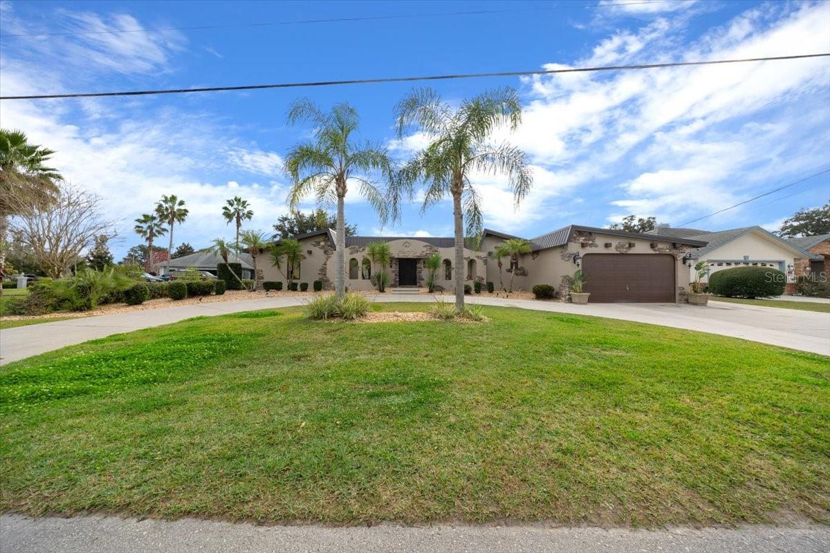 PARADISE COUNTRY CLUB UNIT 03 - Residential