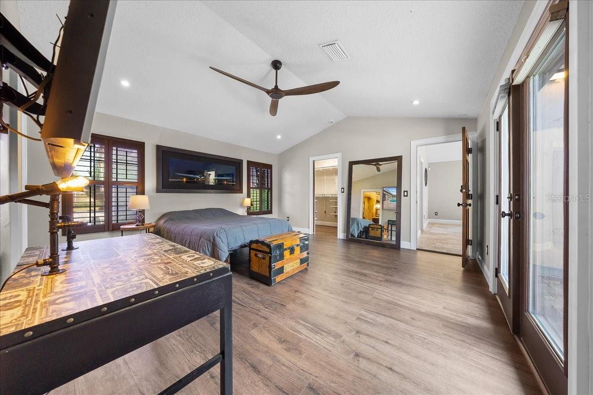 PARADISE COUNTRY CLUB UNIT 03 - Residential