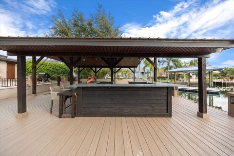Tiny photo for 452 SE Paradise Point Road, Crystal River, FL 34429 (MLS # O6376601)