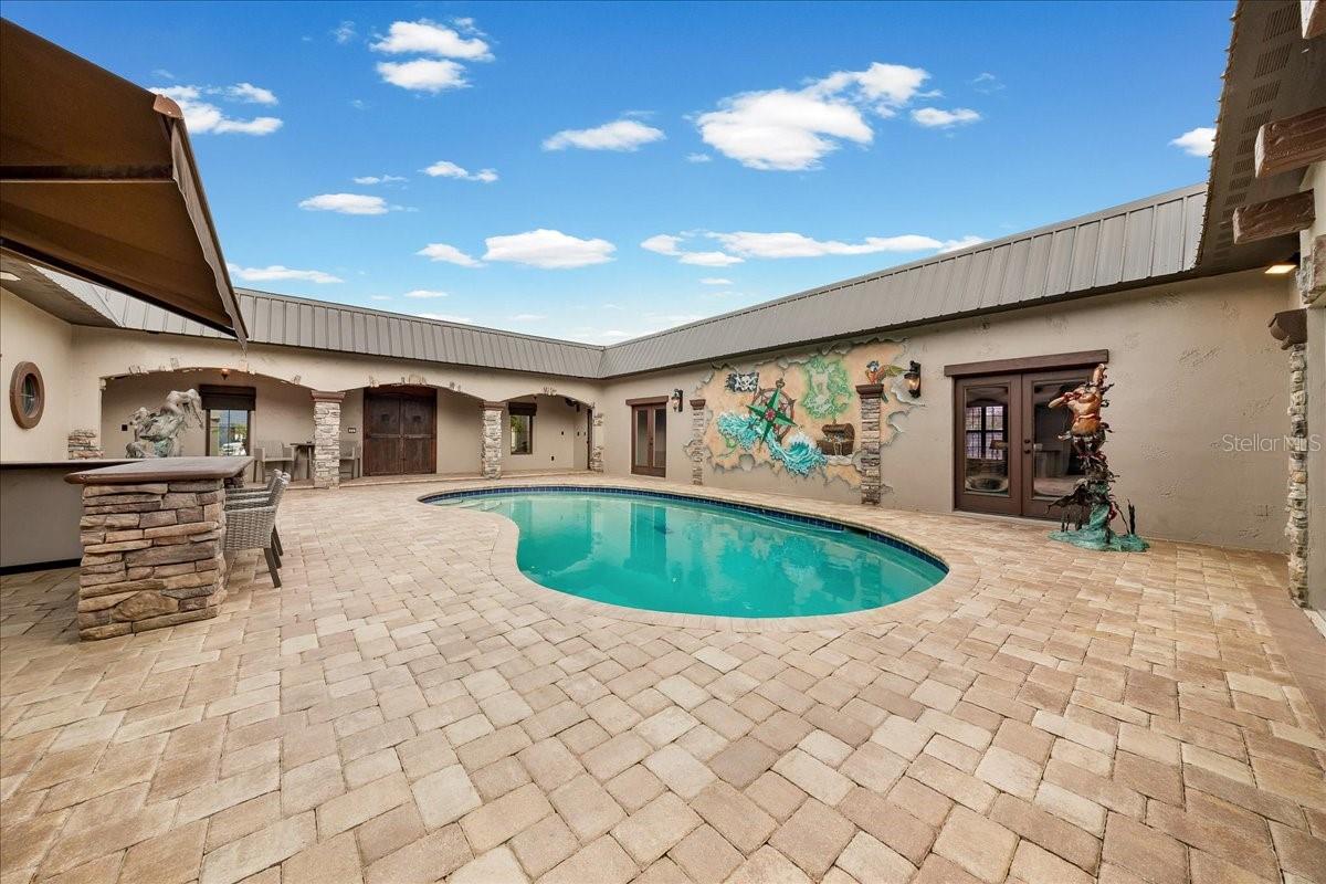 PARADISE COUNTRY CLUB UNIT 03 - Residential