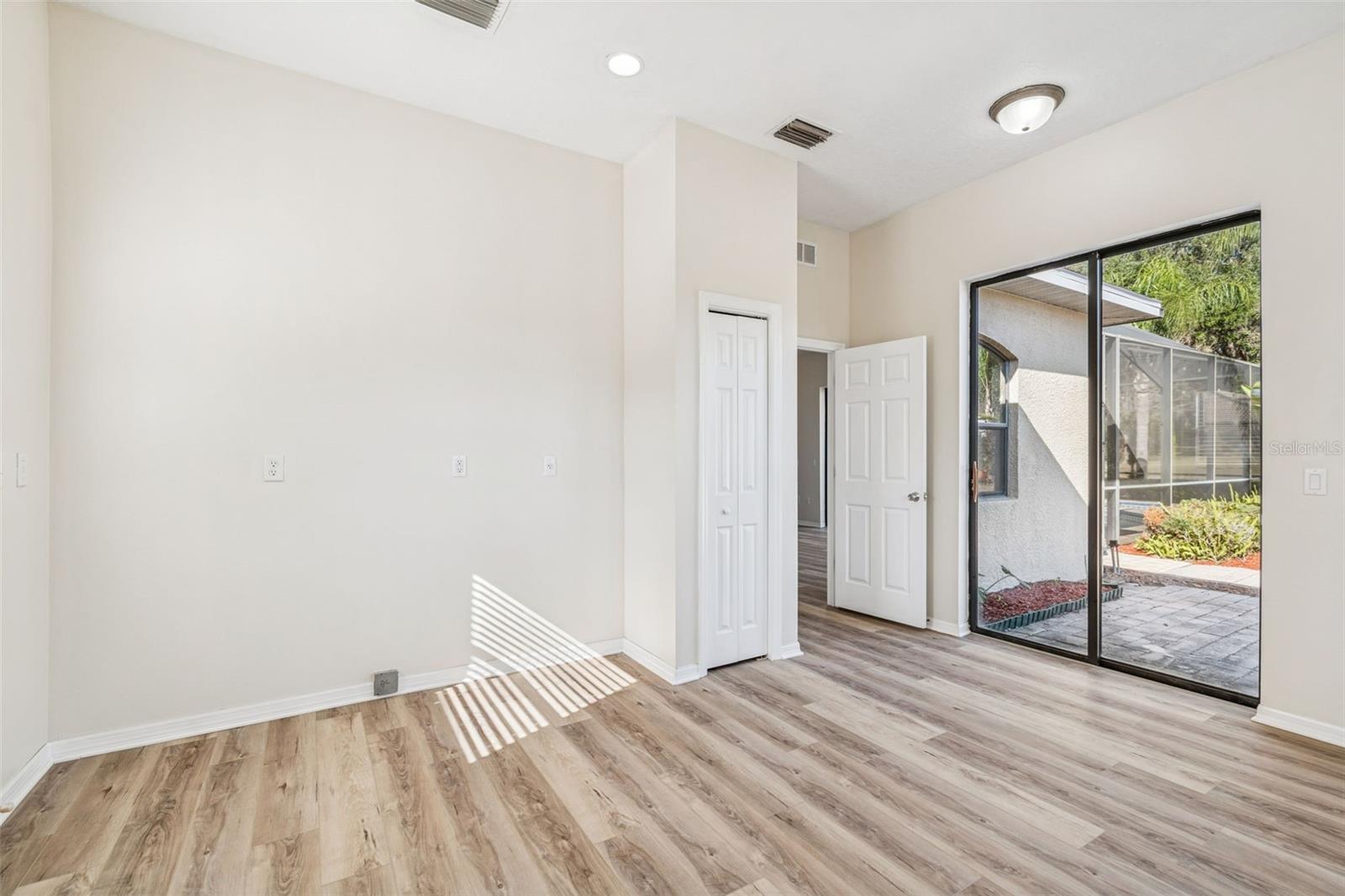 WILLOW RUN - Residential