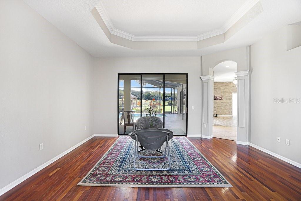 WILLOW RUN - Residential