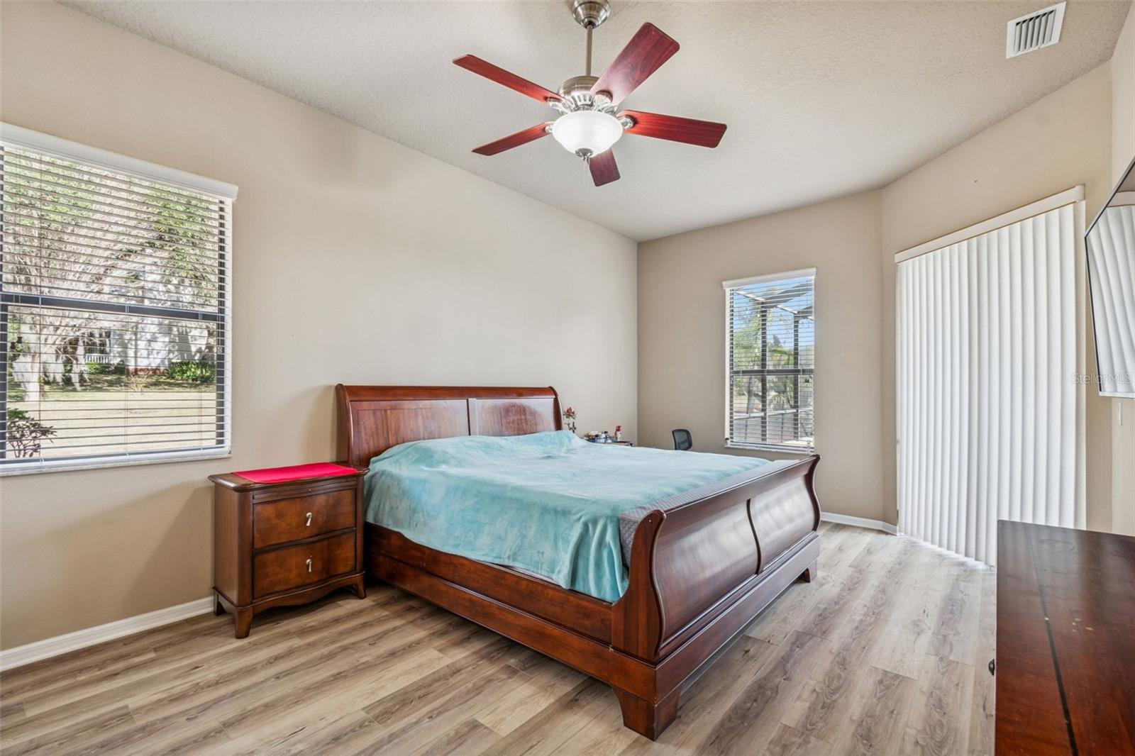 WILLOW RUN - Residential