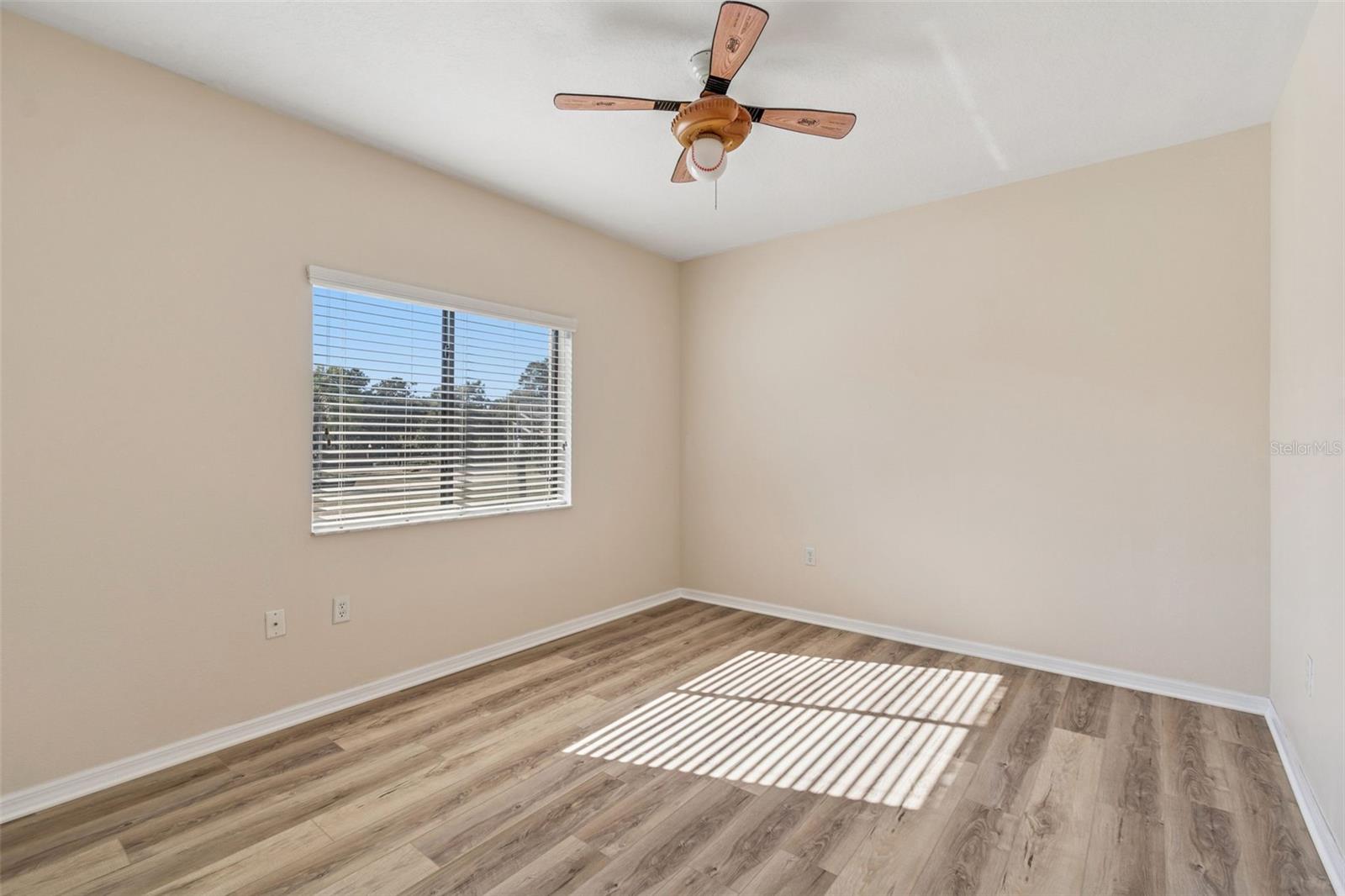 WILLOW RUN - Residential