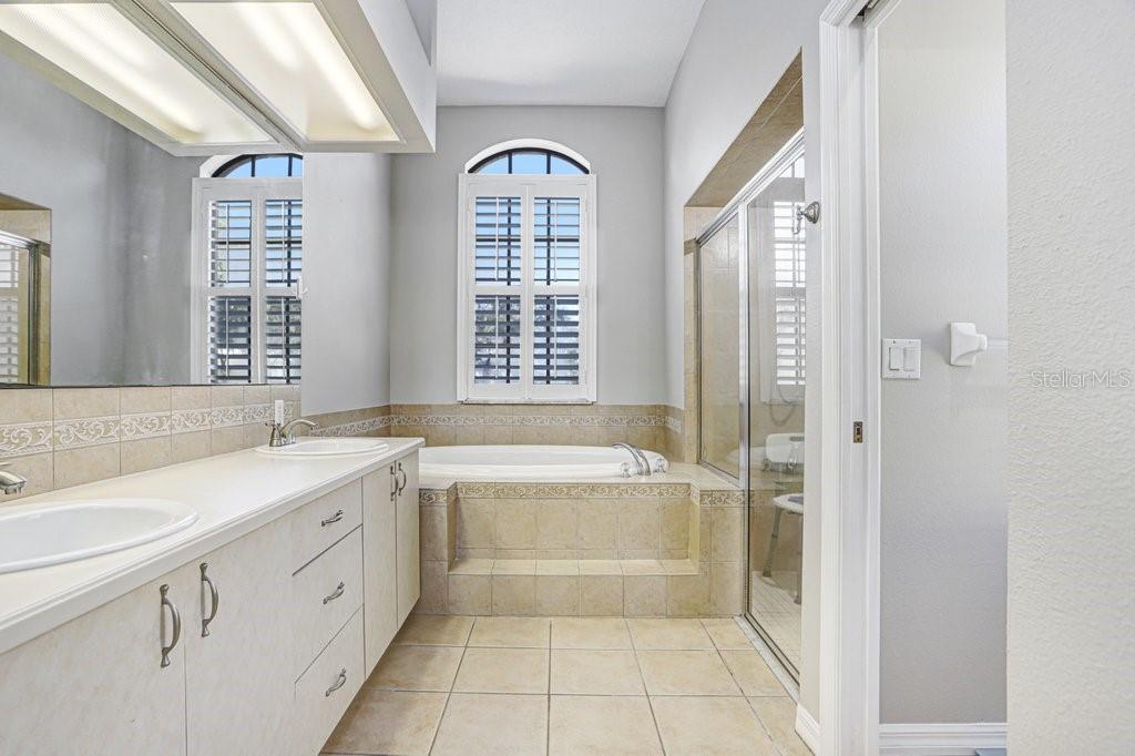 WILLOW RUN - Residential