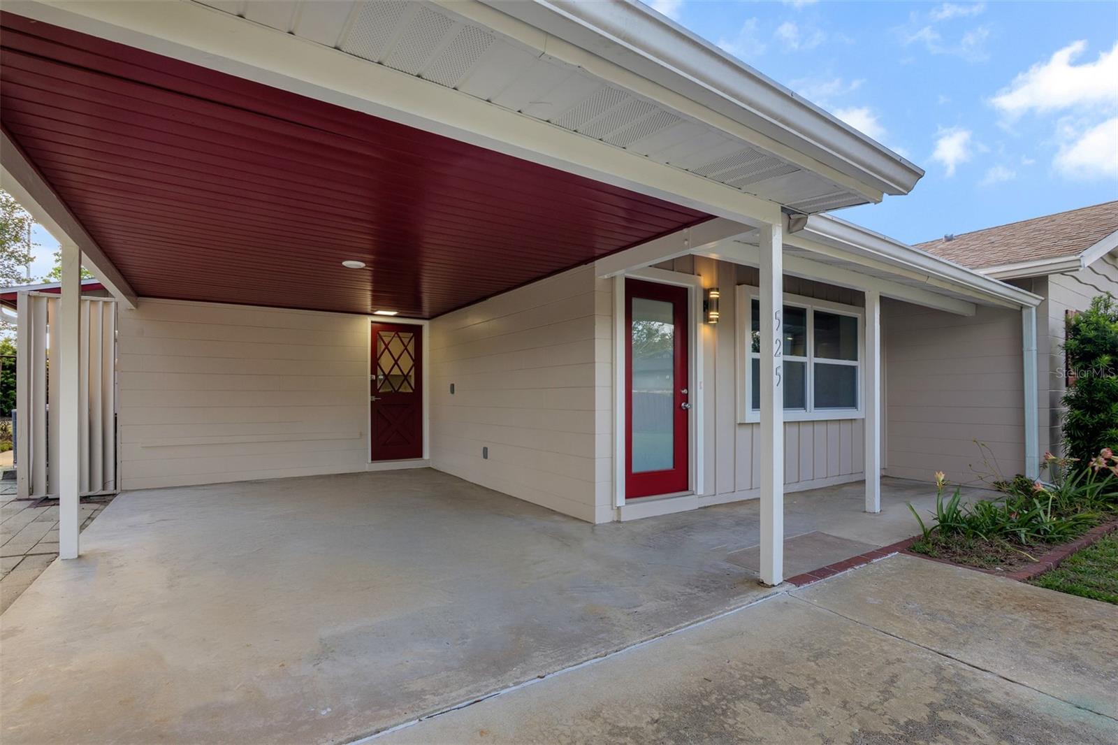 KILLARNEY CIRCLE - Residential