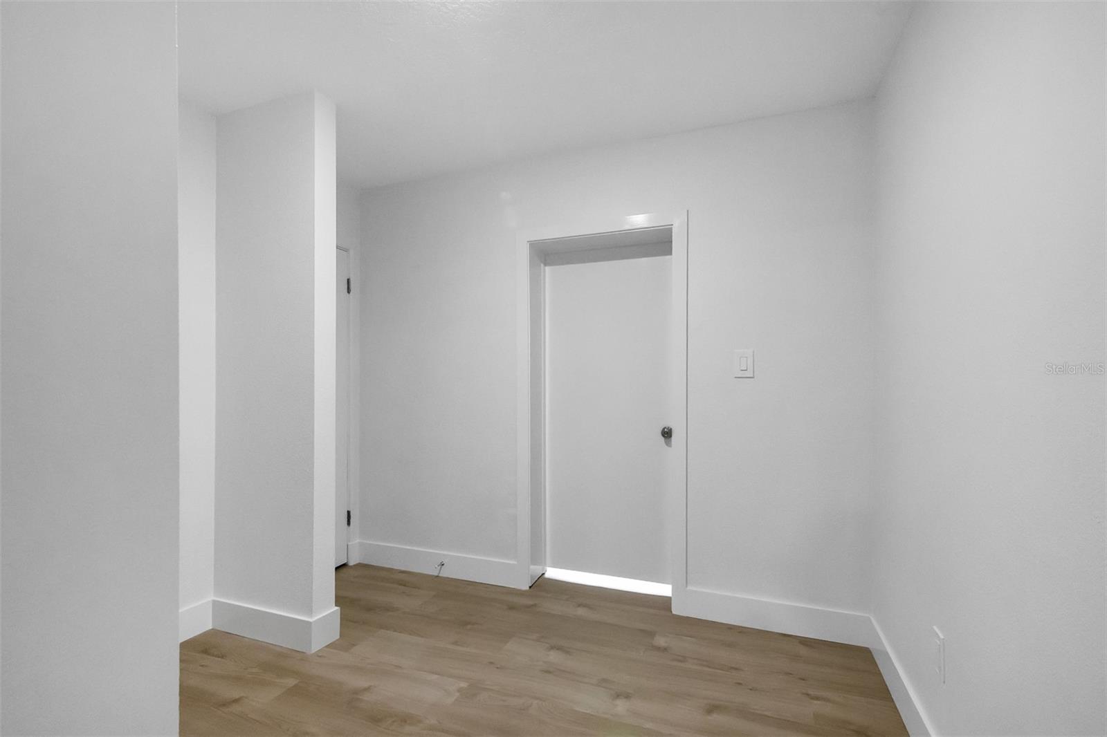 KILLARNEY CIRCLE - Residential