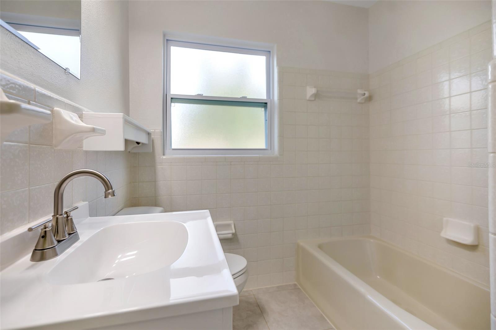 KILLARNEY CIRCLE - Residential
