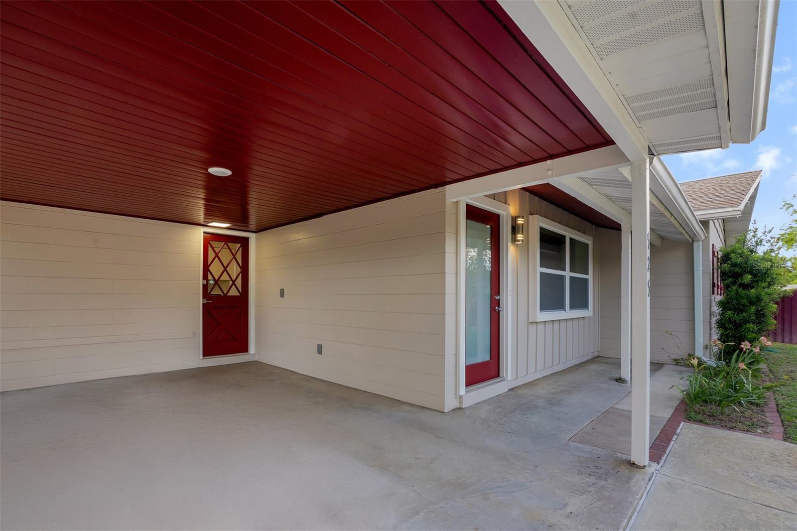 KILLARNEY CIRCLE - Residential