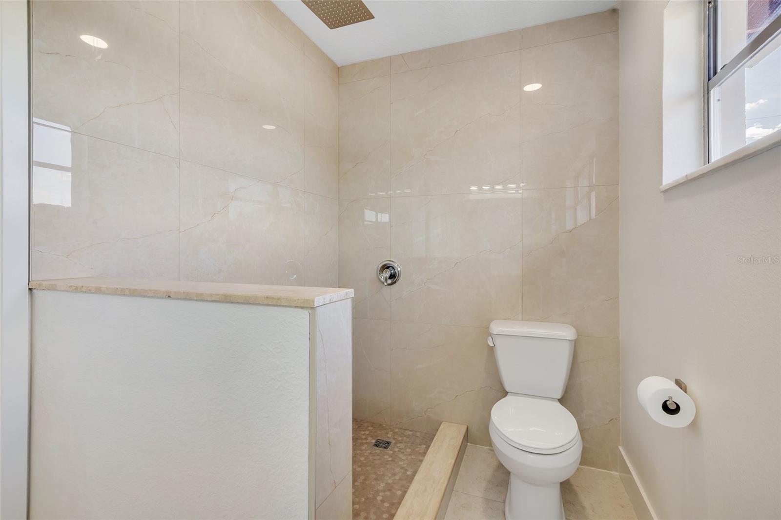 KILLARNEY CIRCLE - Residential