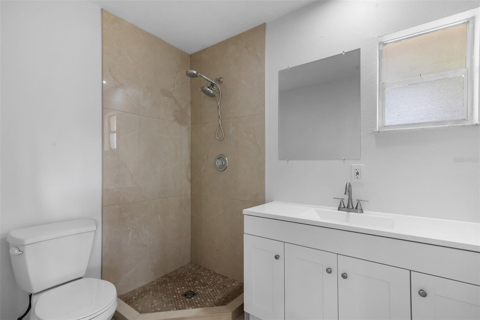 KILLARNEY CIRCLE - Residential