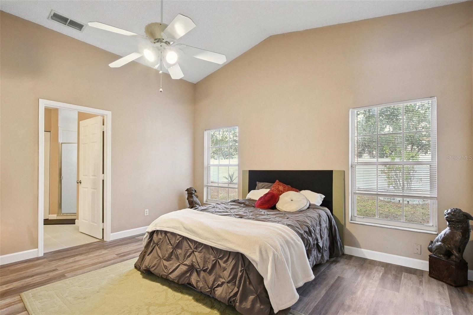 STONEGATE - Residential