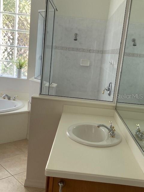 BARTON FARMS - Residential Lease