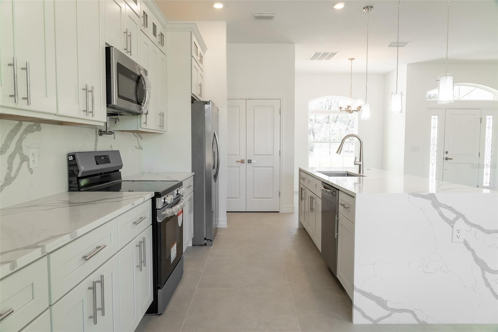 MARION OAKS UN 07 - Residential